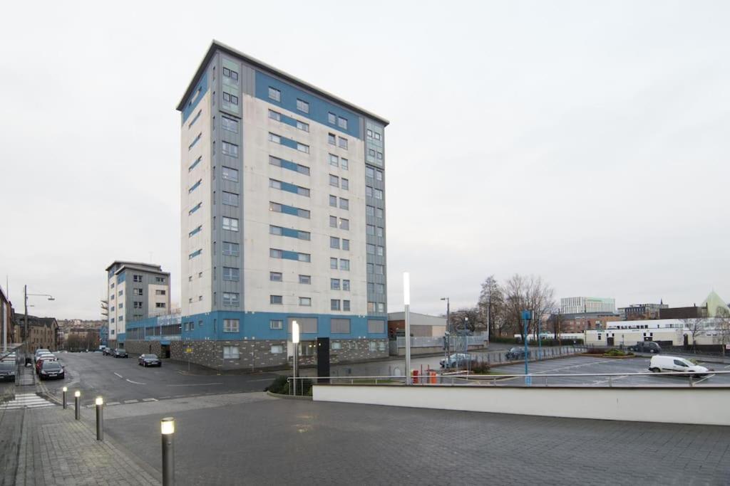 Apartmán Executive 2 Bed 2 Bath - Free Parking Glasgow Exteriér fotografie